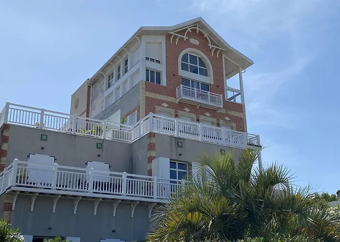 Apartament Eyrac Bord De *